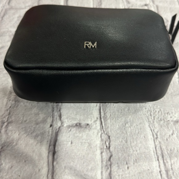 Rebecca Minkoff Diamond Quilt Studded Zip Top Crossbody Bag NWT - Picture 4 of 6